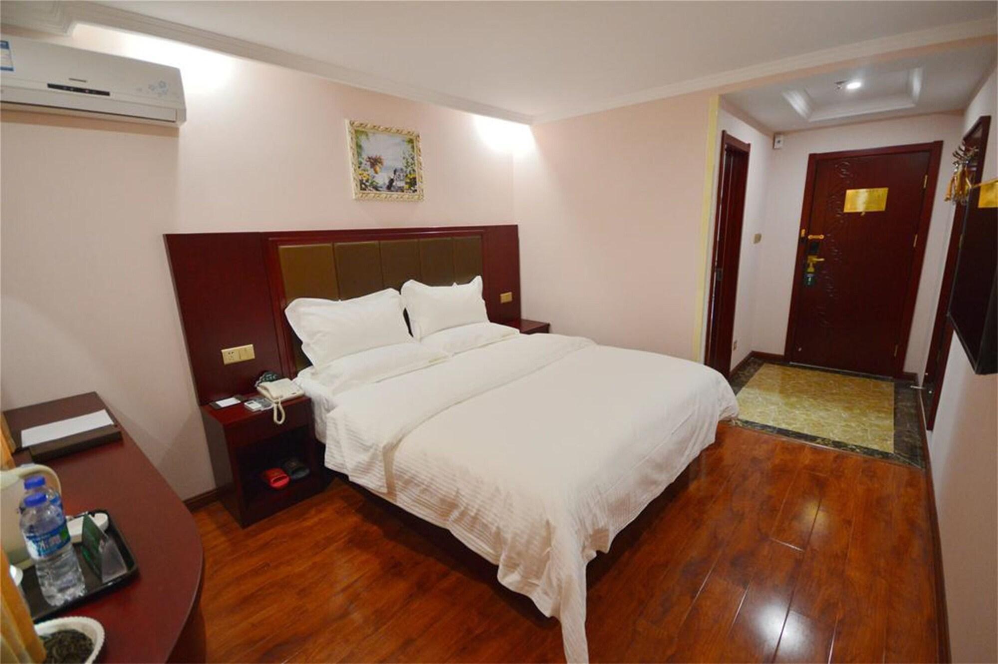 Greentree Inn Shanghai Chongming Bao Town Express Hotel Exterior photo